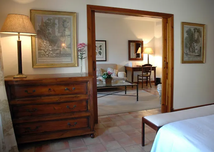 Hotel Puerta De La Luna