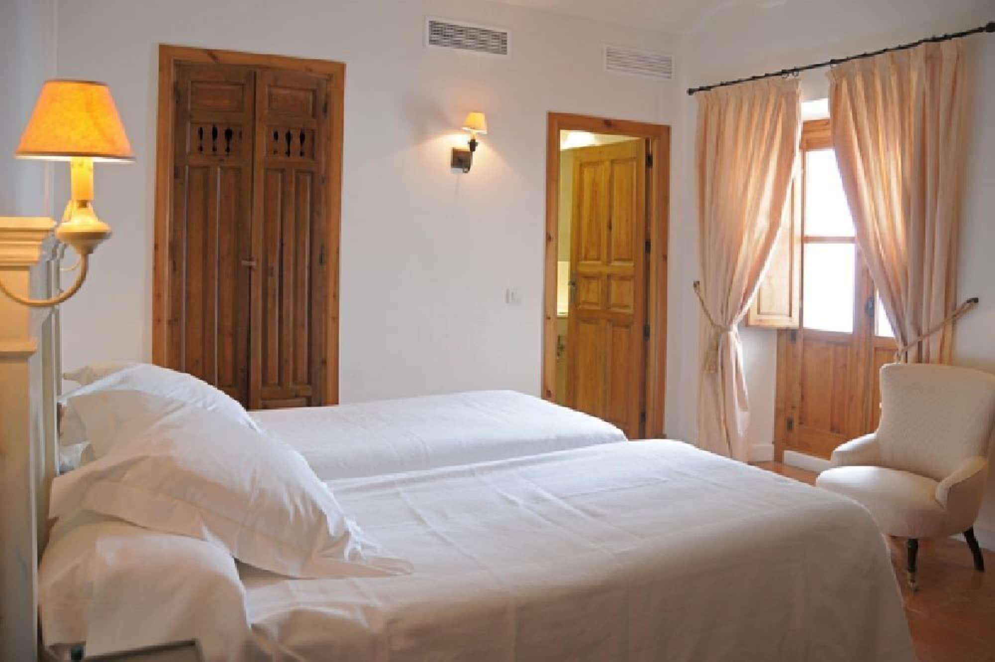 Puerta De La Luna 4* Baeza