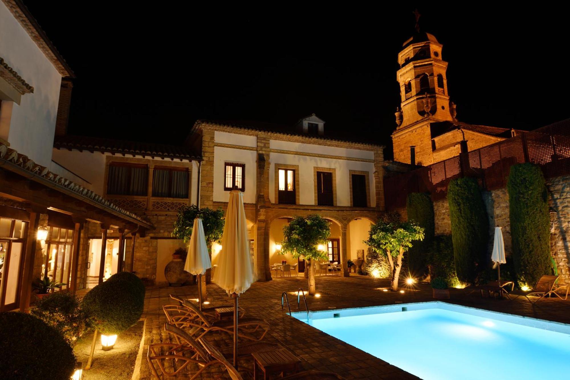 Hotel Puerta De La Luna Baeza