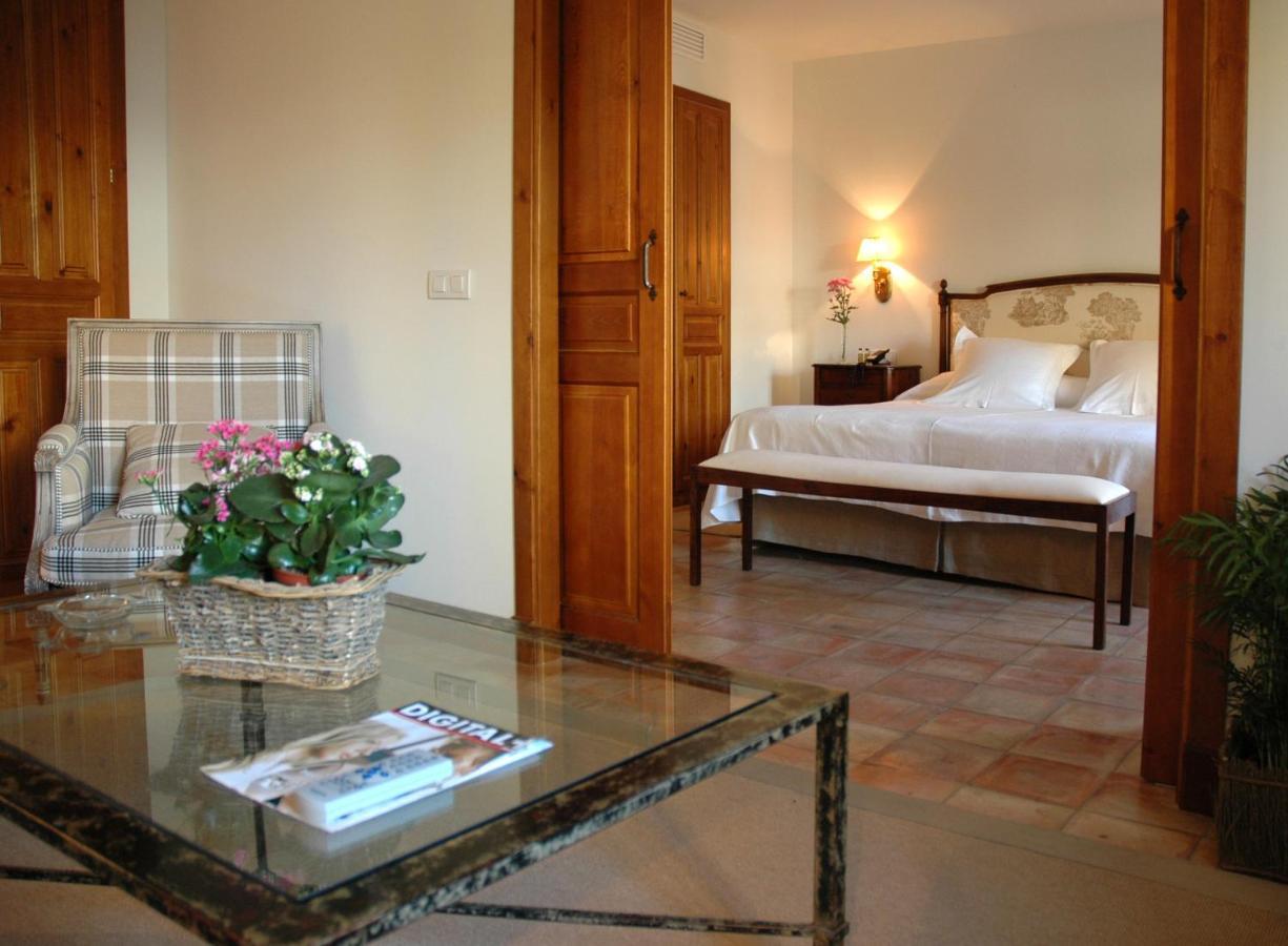 Puerta De La Luna Hotel