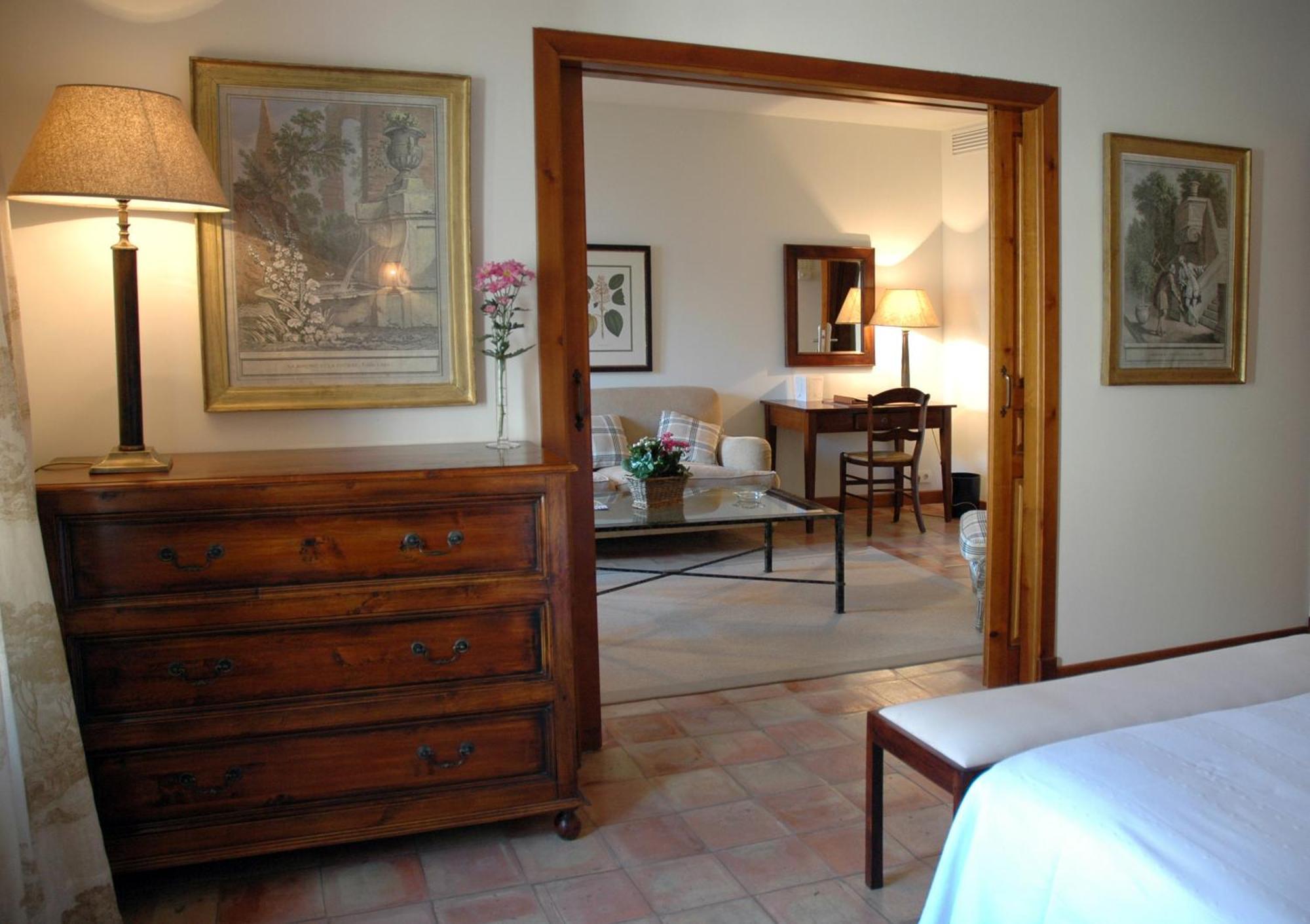 Puerta De La Luna 4*