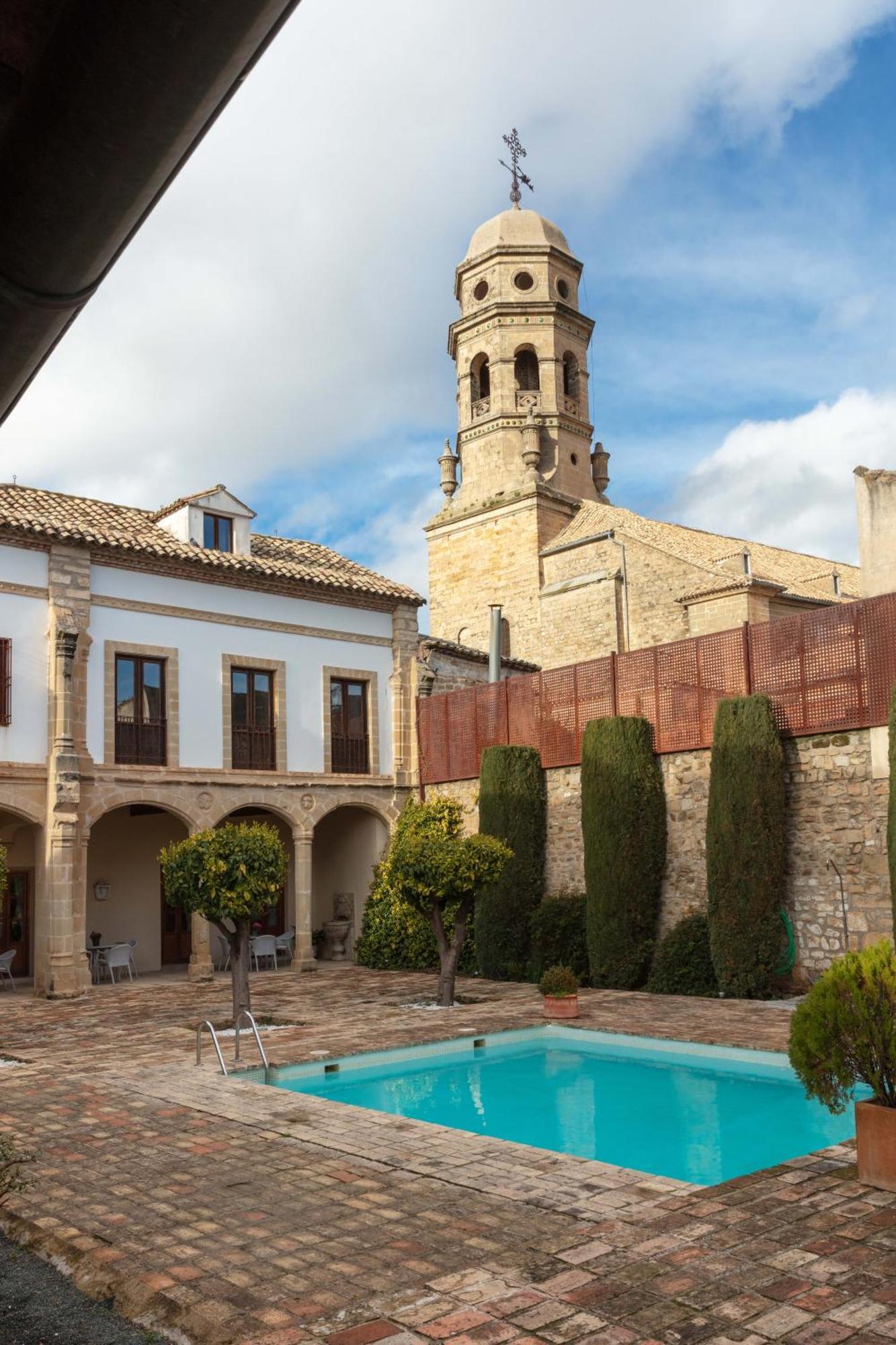 Puerta De La Luna Hotel Baeza