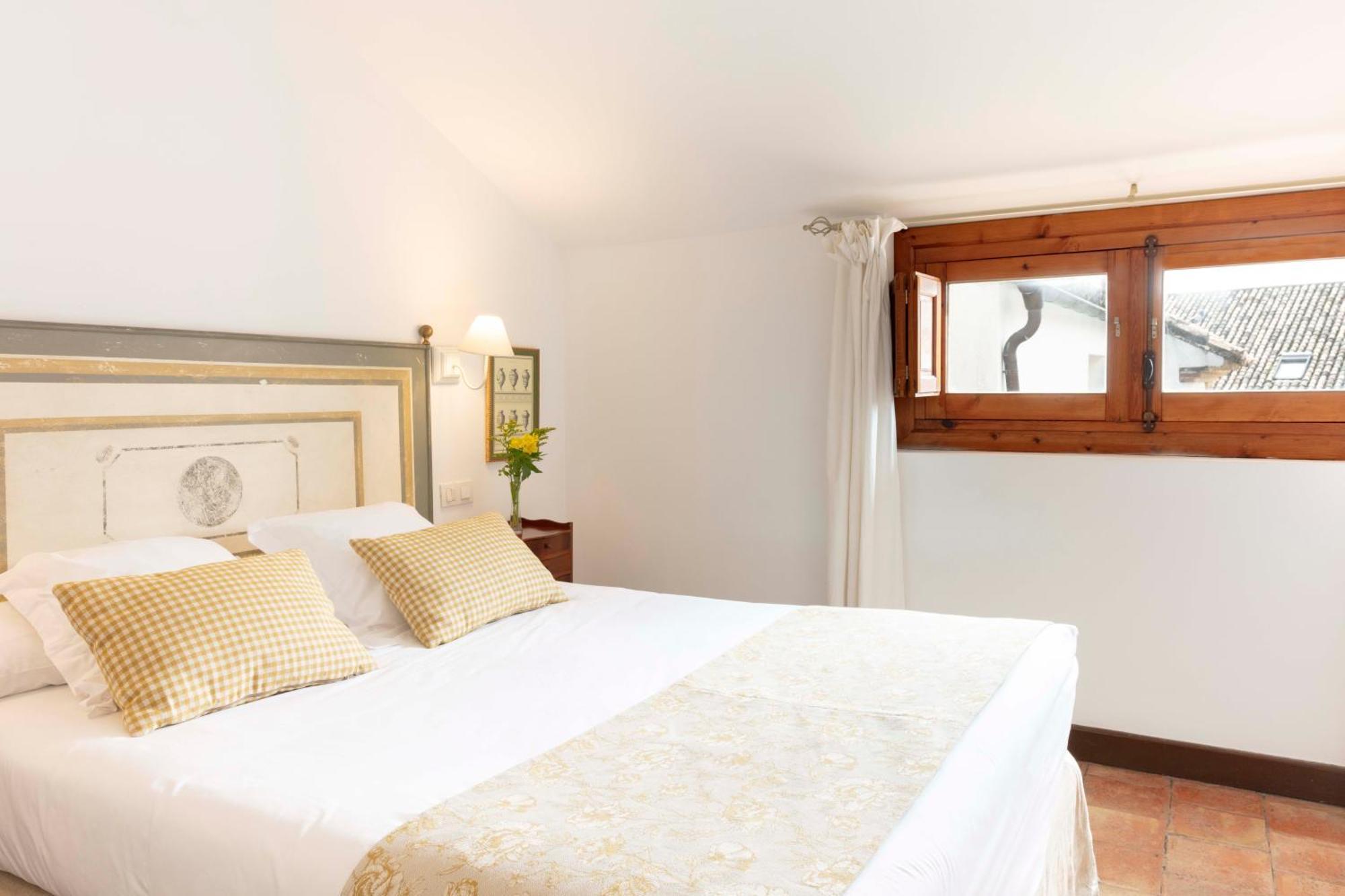 Puerta De La Luna 4*
