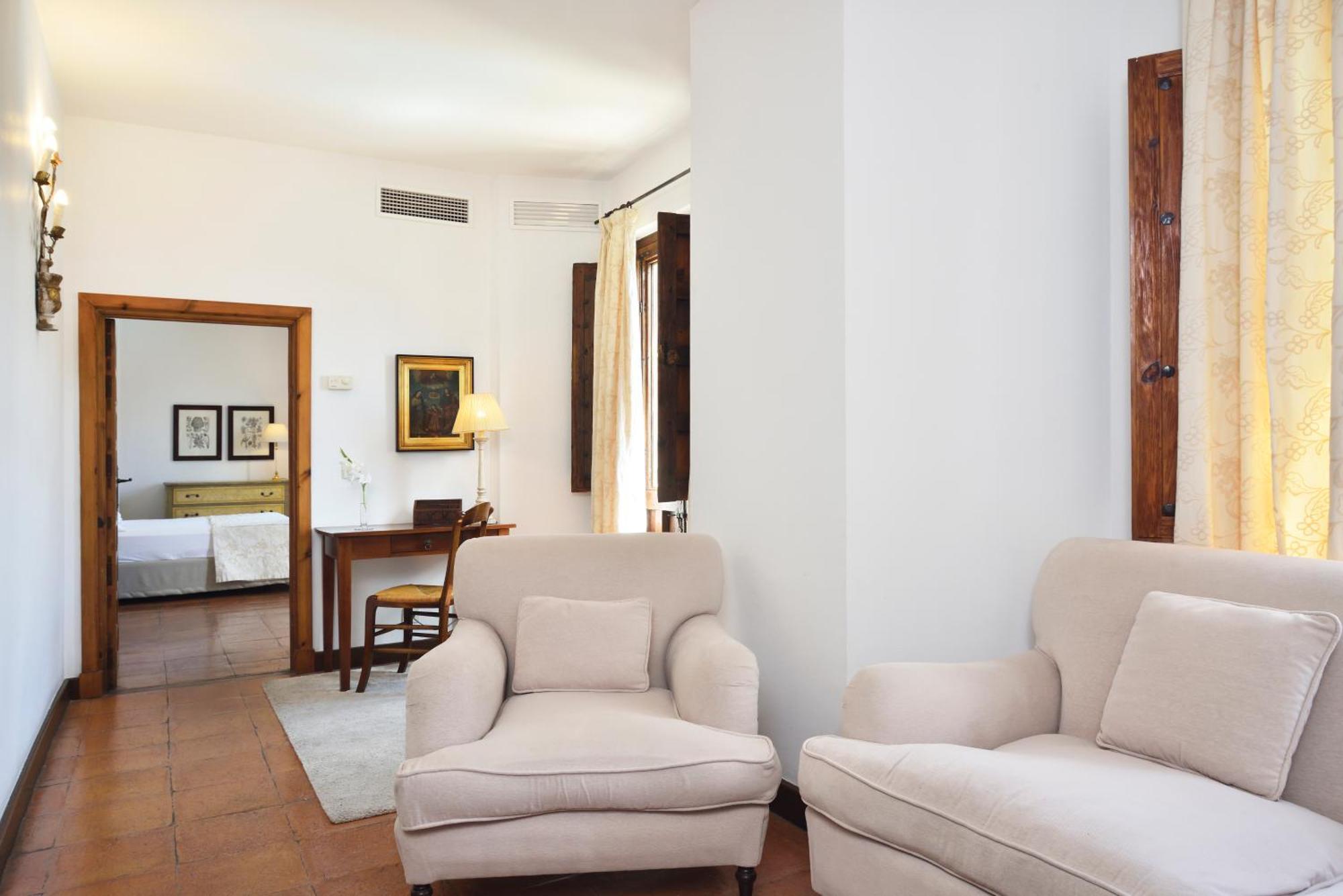Hotel Puerta De La Luna 4*